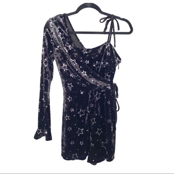 TOPSHOP FOIL STAR VELVET ROMPER - Picture 3 of 8